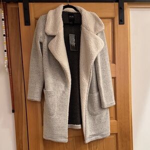 Me Jane Black and White Textured Jacket